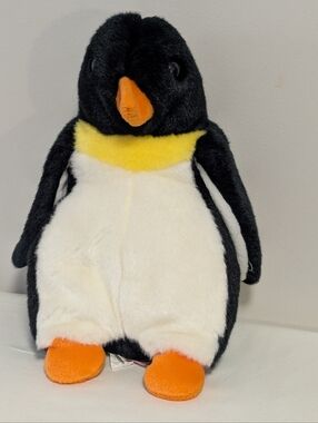 Ty Beanie Buddy “Waddle” the Penguin (9 inch). GUC.